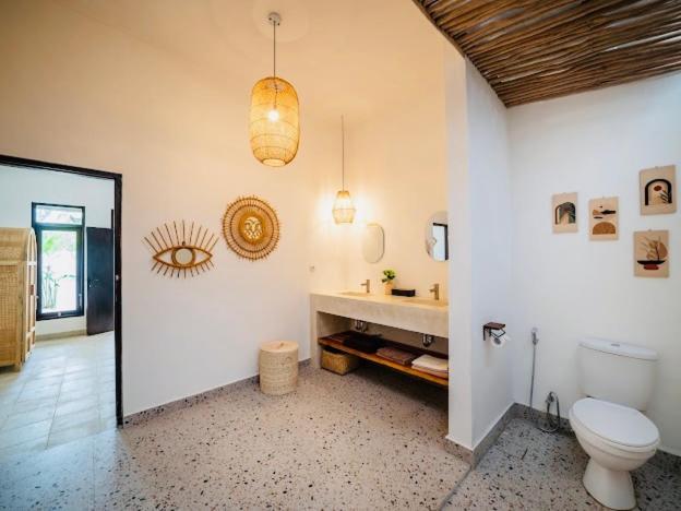 Villa Dadirri - In The Heart Of Seminyak - Walking Distance From Restaurants, Bars And Beach - Perfect Location 외부 사진